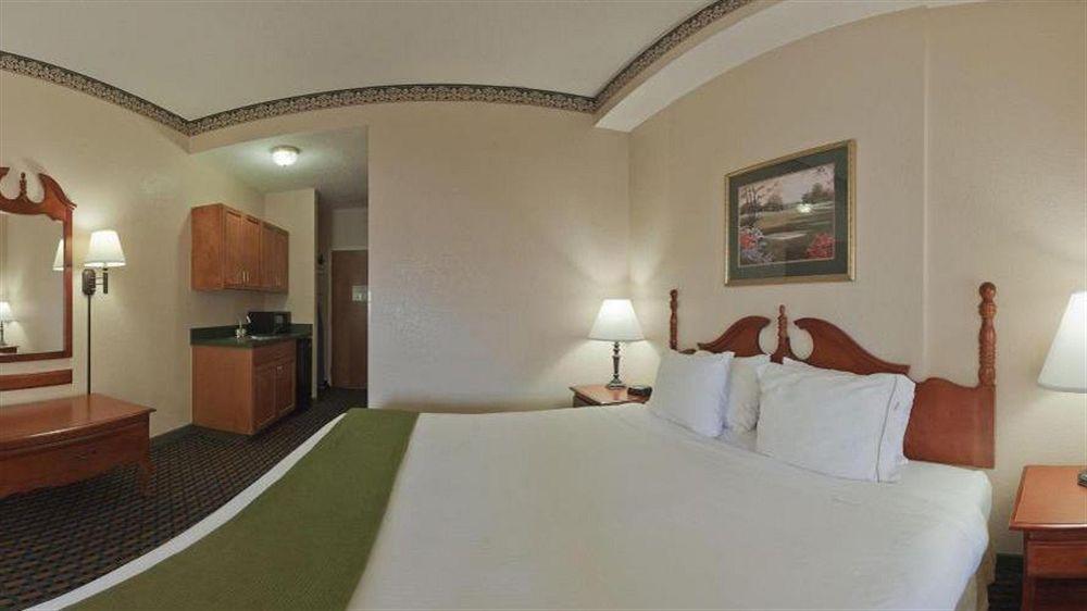 Holiday Inn Express Hotel & Suites Sanford By Ihg Luaran gambar