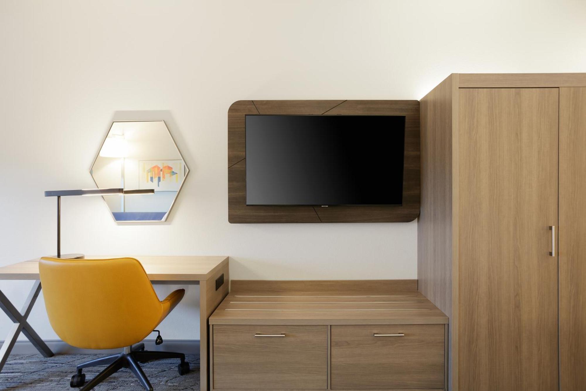 Holiday Inn Express Hotel & Suites Sanford By Ihg Luaran gambar