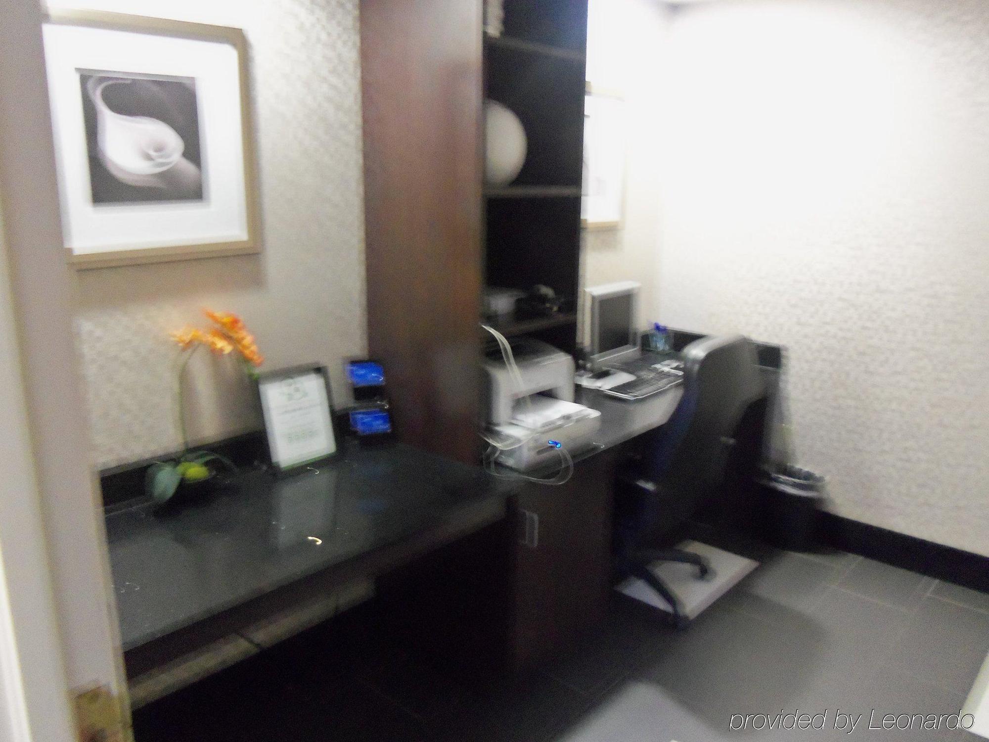 Holiday Inn Express Hotel & Suites Sanford By Ihg Luaran gambar